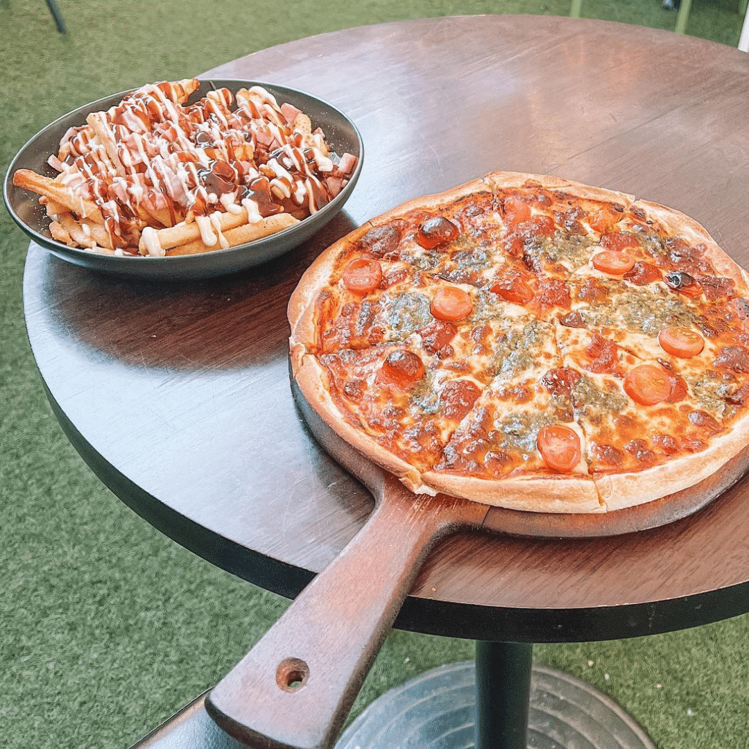 Loaded Fries & Margherita Pizza